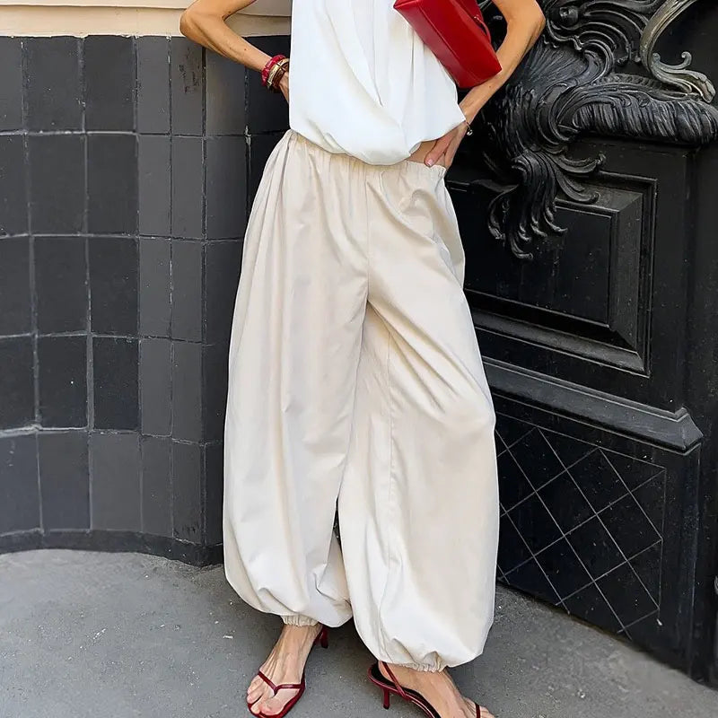 Cotton Bloomer Trousers with High Waist – product detail view 2