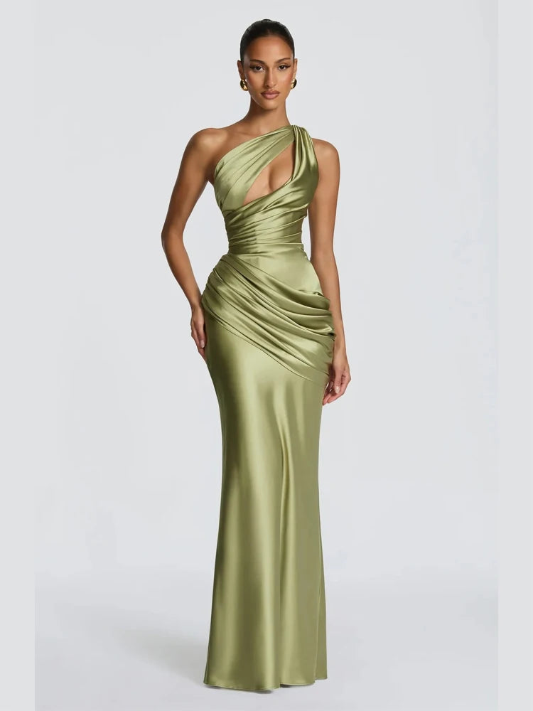 Mabel Elegant Pleated Halter Maxi Dress – product detail view 16