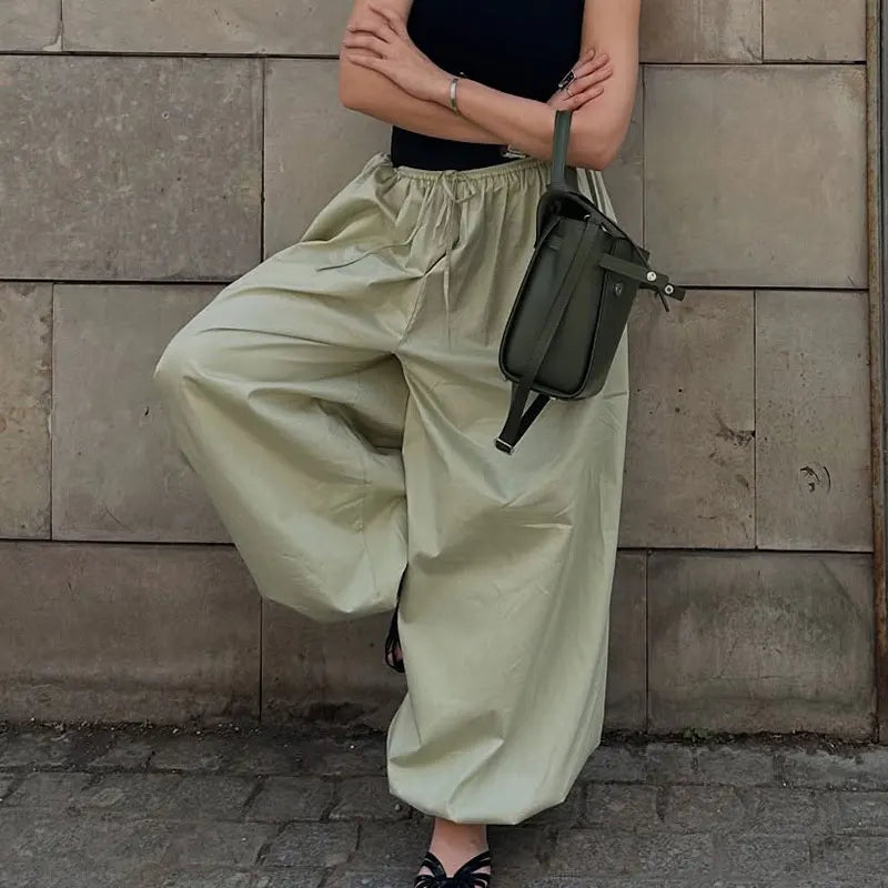 Cotton Bloomer Trousers with High Waist – product detail view 3