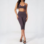 Two Piece Activewear Set with Capri Leggings – product detail view 15