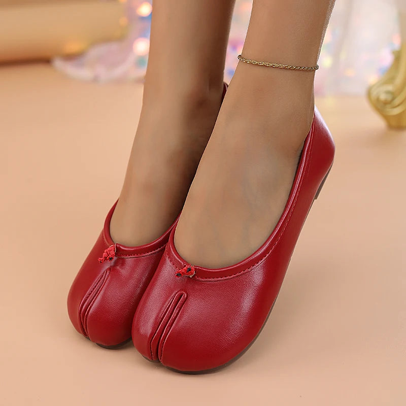 Quinn Comfortable Flat Everyday Loafers – product detail view 4