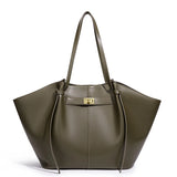 Vita Versatile Large-Capacity Crossbody Bag – product detail view 3