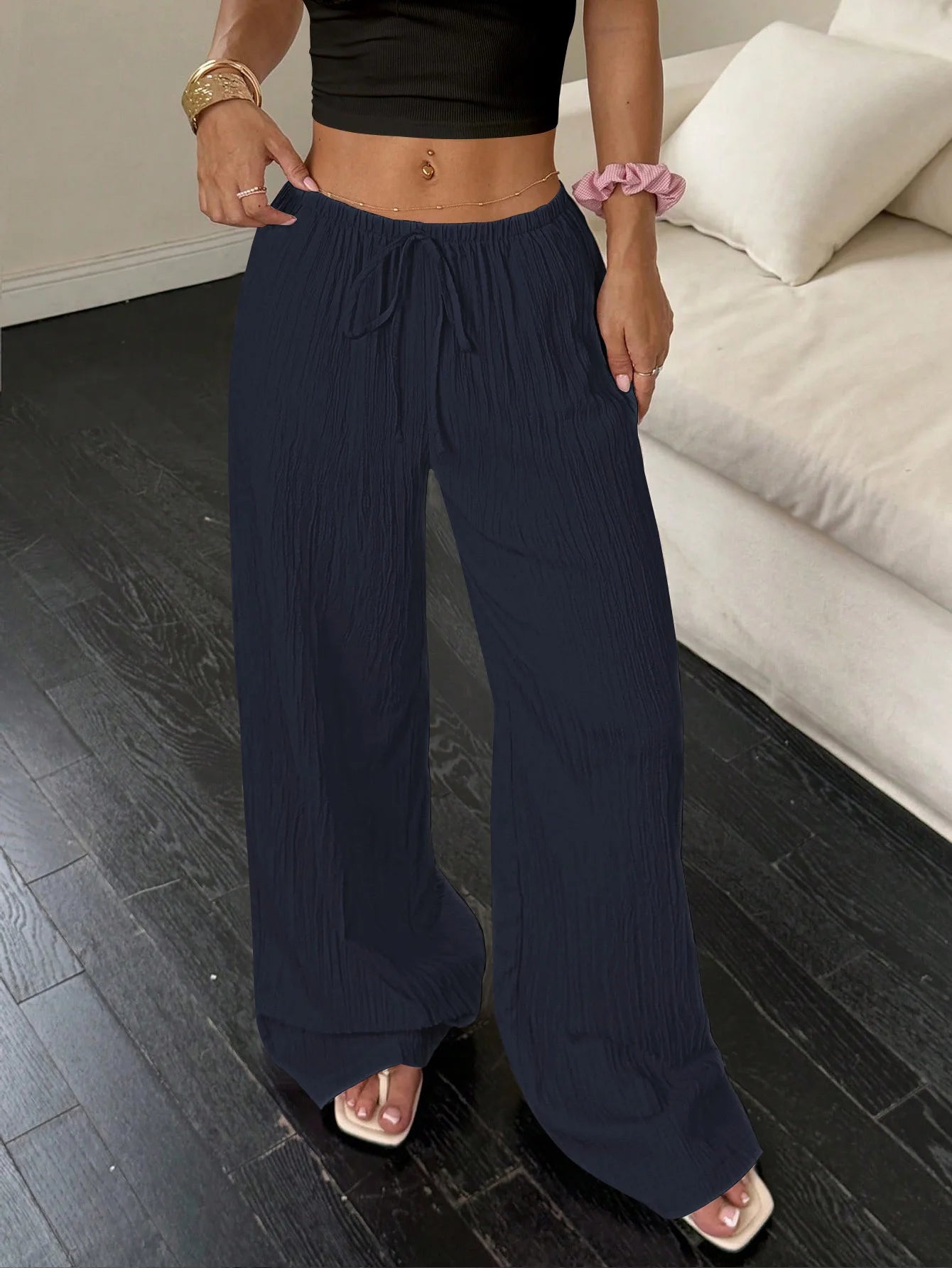 Pleated Wide Leg Trousers with High Waist – product detail view 8