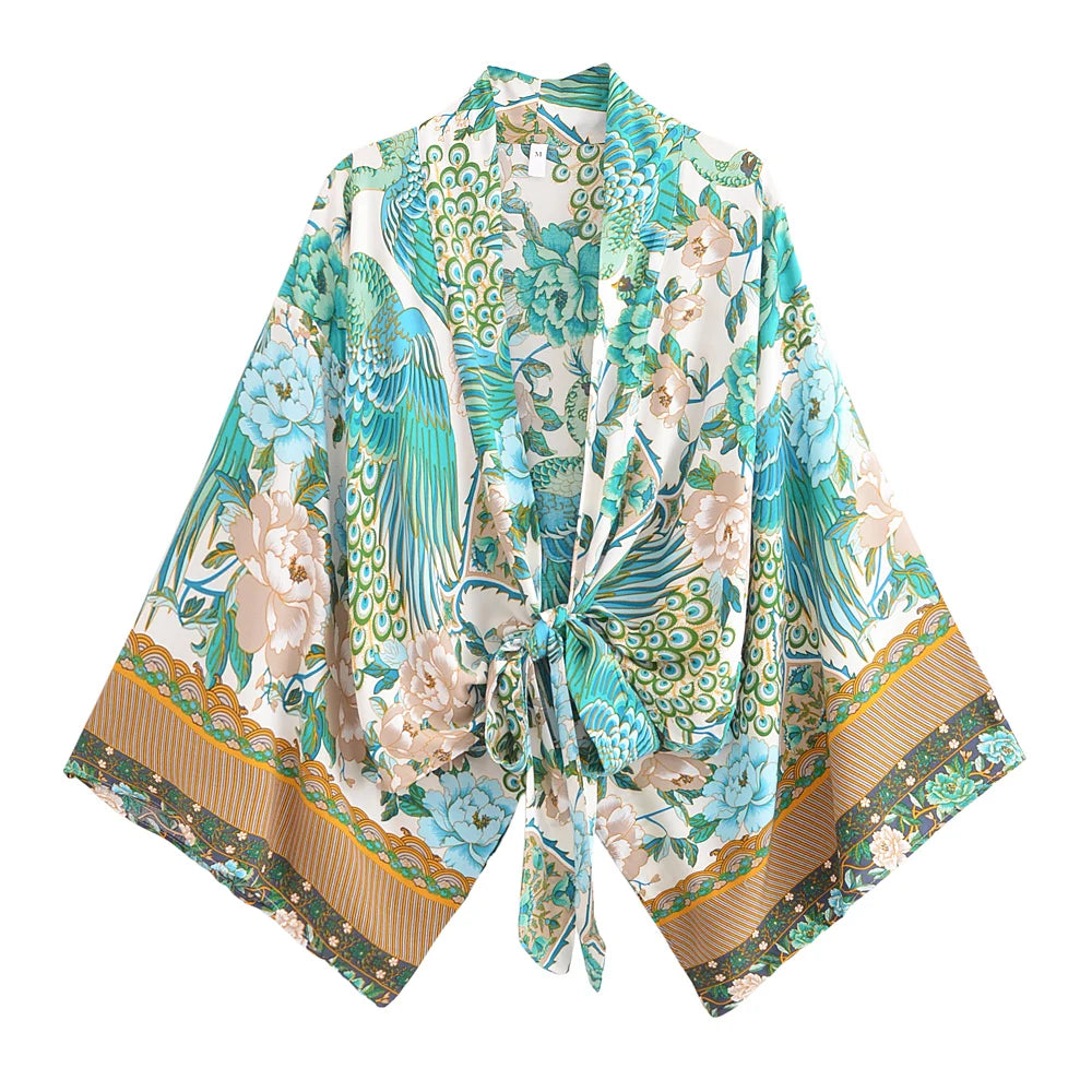 Keira Lightweight Floral Beach Kimono – product detail view 7