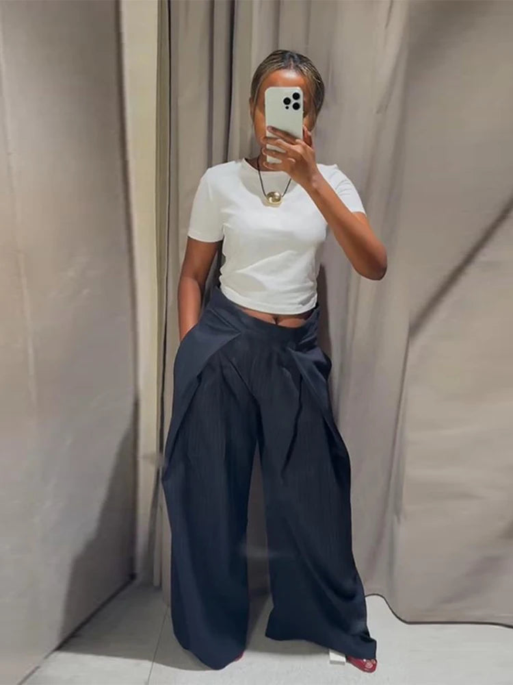 Striped Pleated Trousers with High Waist – product detail view 1