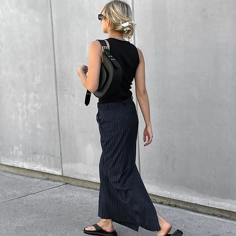 Isola Contemporary Striped High-Waist Maxi Skirt – product detail view 3