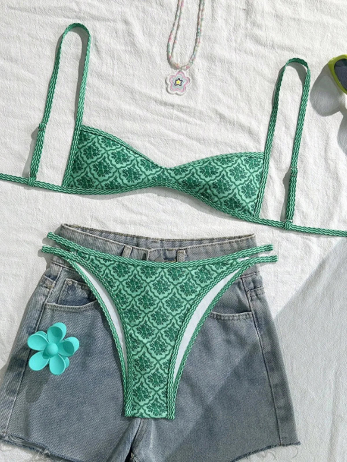 Juno Flattering Floral Two-Piece Bikini Set – product detail view 4