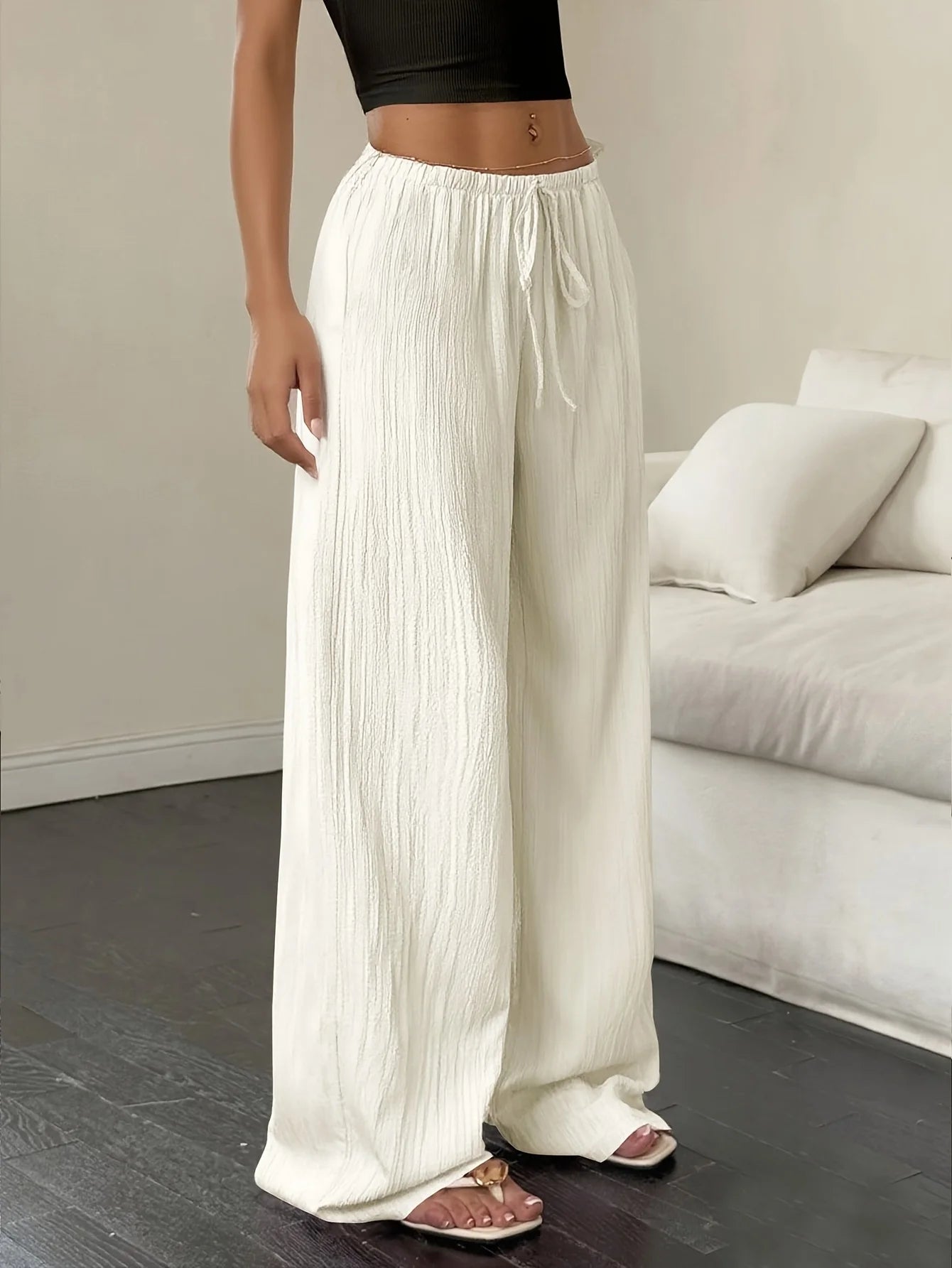 Pleated Wide Leg Trousers with High Waist – product detail view 4