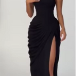 Mabel Elegant Pleated Halter Maxi Dress – product detail view 9