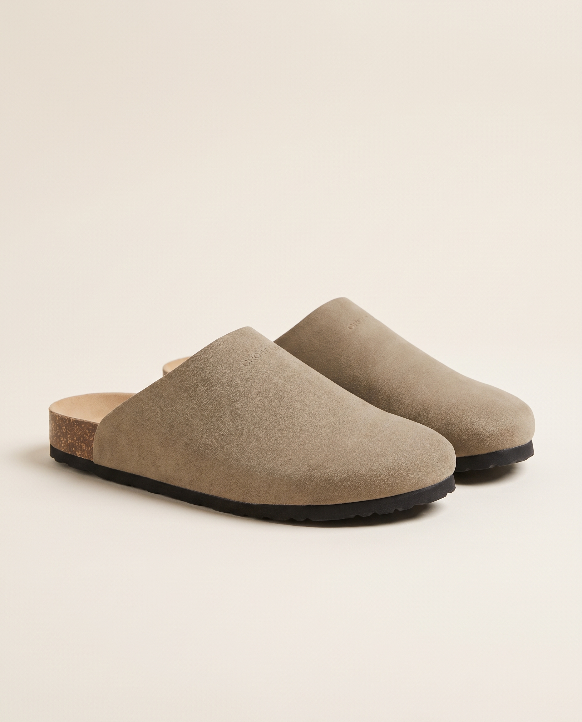 Bronte Elegant Closed-Toe Faux-Suede Clogs — Khaki variant