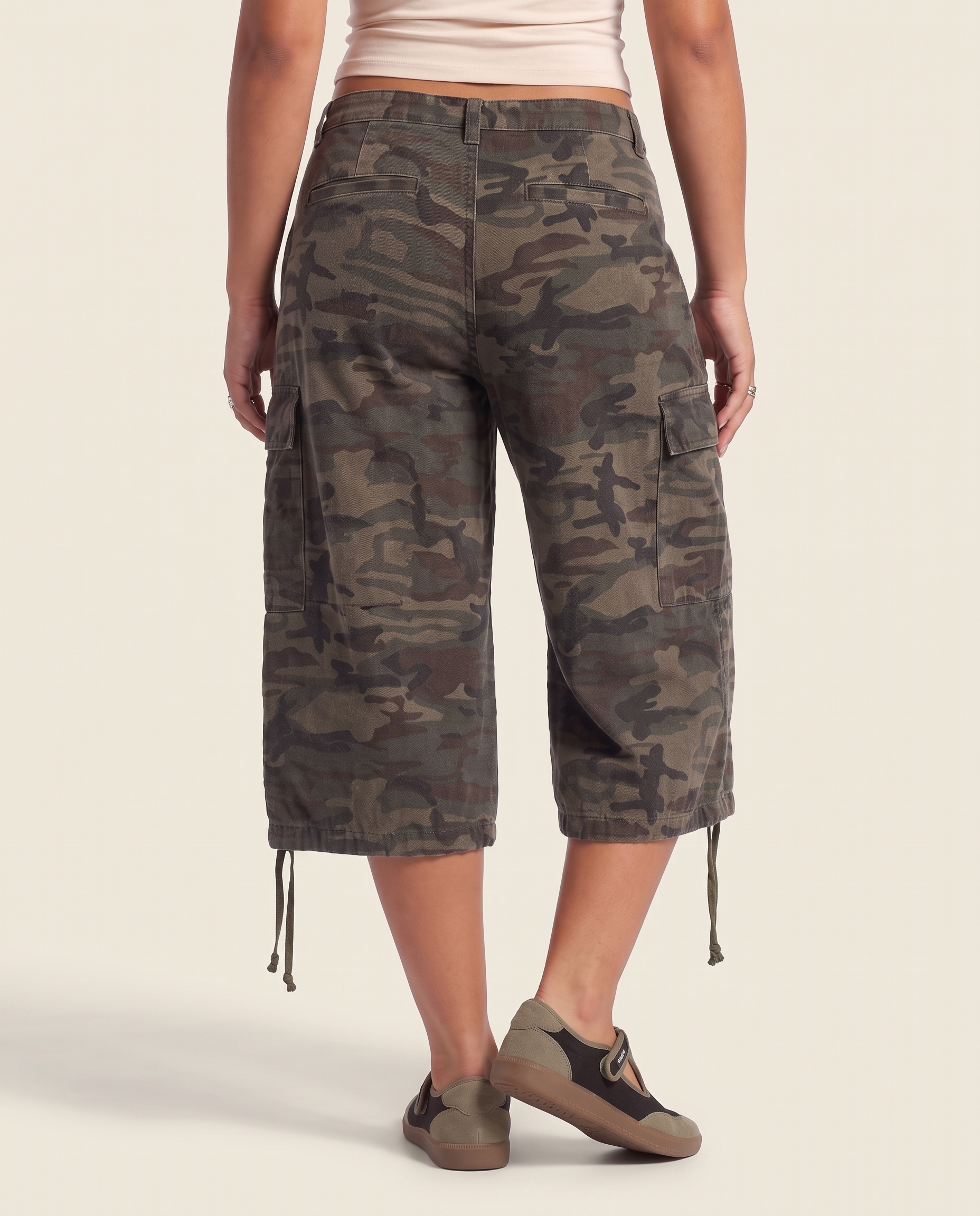 Camo Print Drawstring Cargo Shorts – Baggy Knee Length Casual Shorts — product view 4