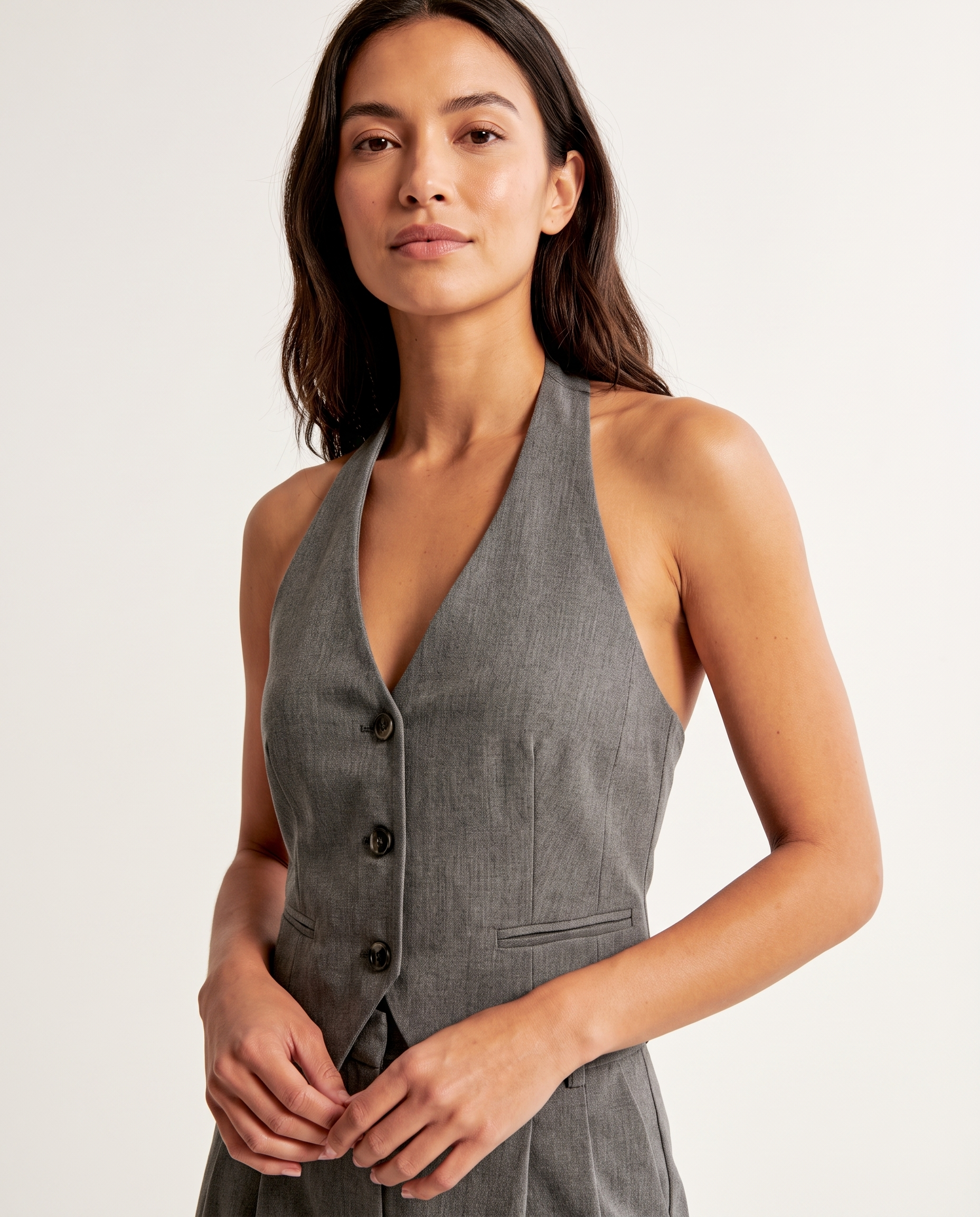 Céline Open-Back V-Neck Cropped Vest – studio front view