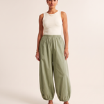 Cotton Lantern Trousers – Green front view