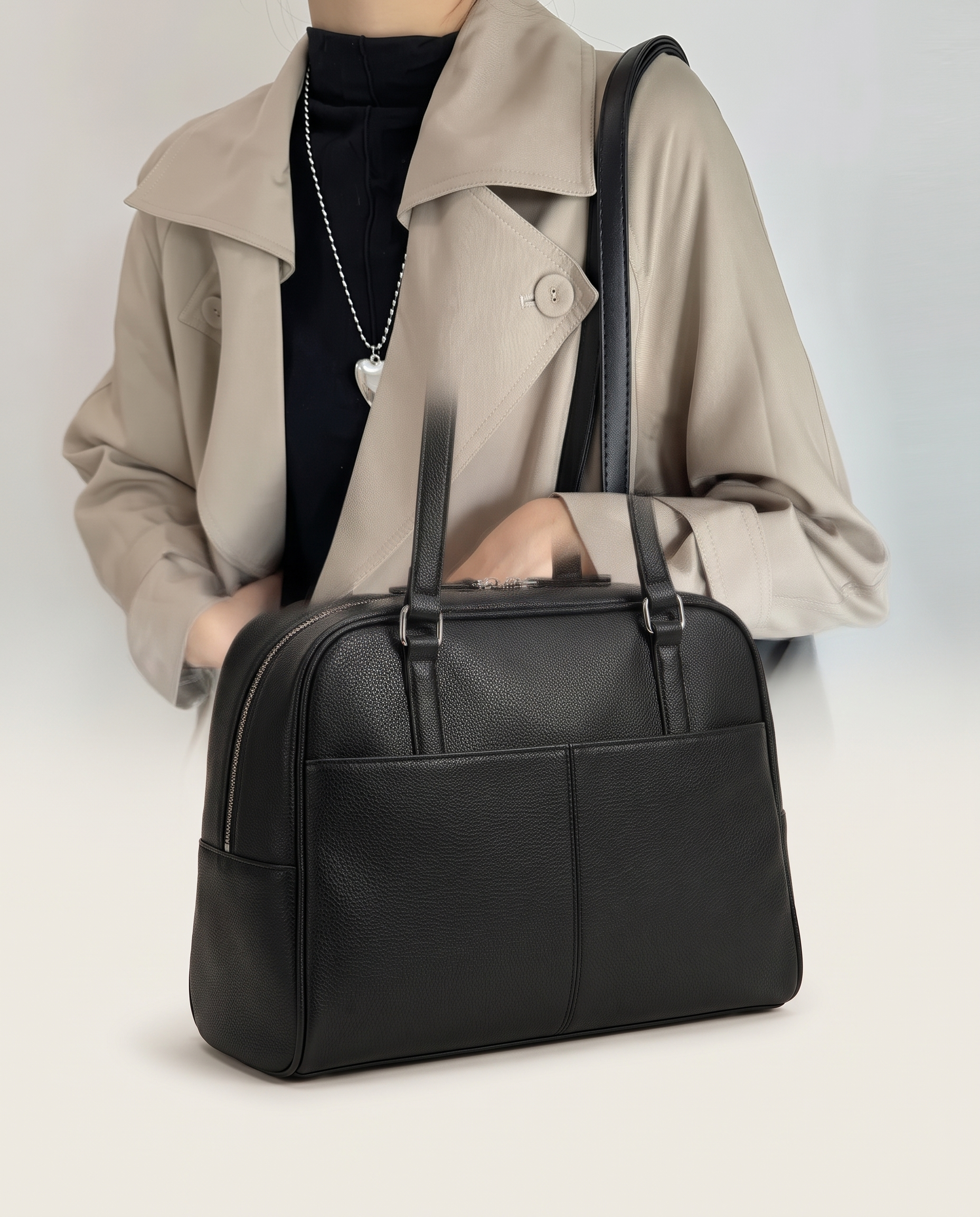 Dove Versatile Large-Capacity Tote Bag — Black variant