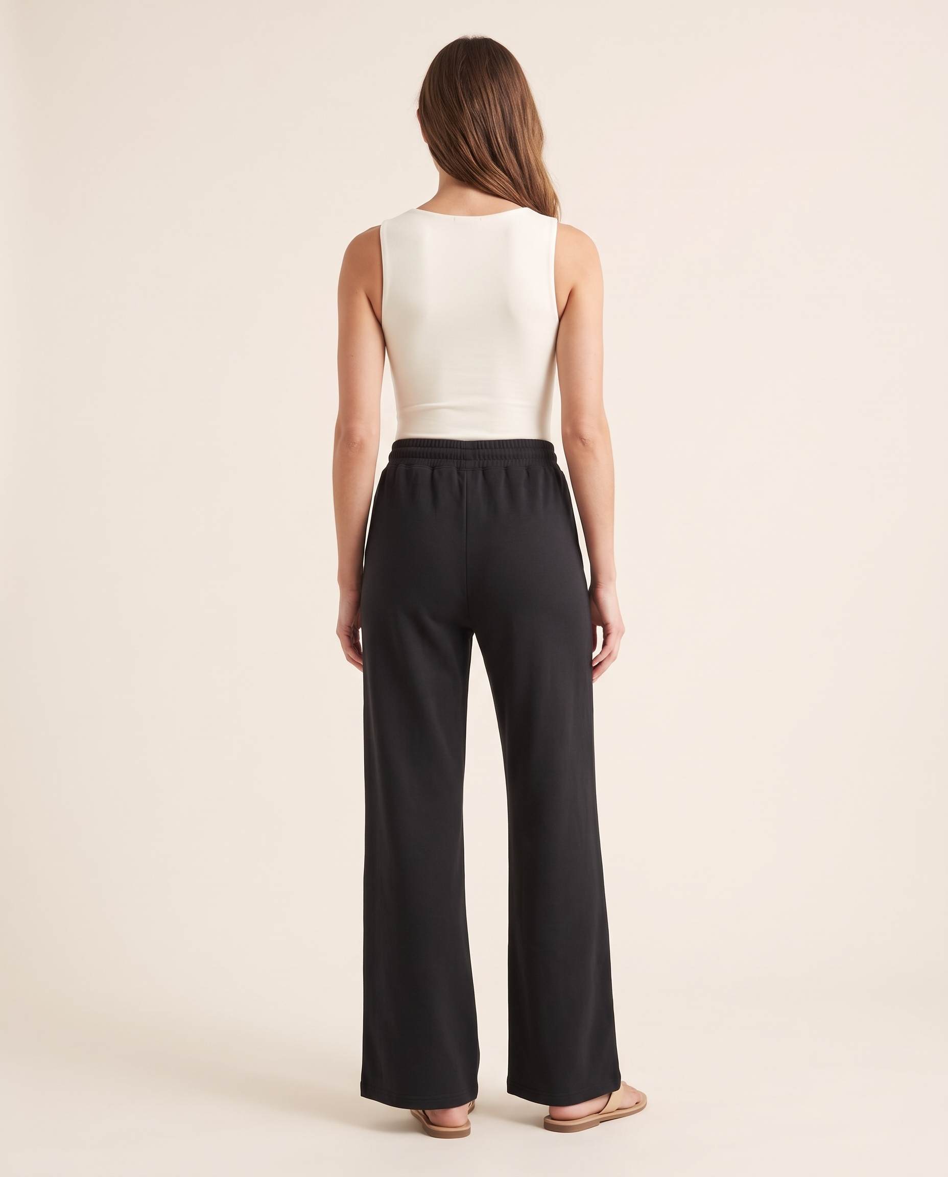 Dune High-Waist Wide-Leg Pants – Black back view