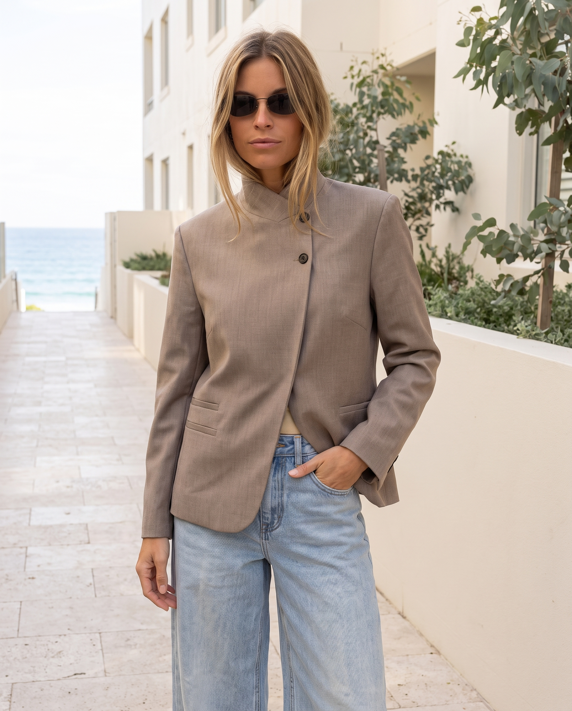 Eden Lightweight Tailored Travel Blazer – Australian lifestyle view