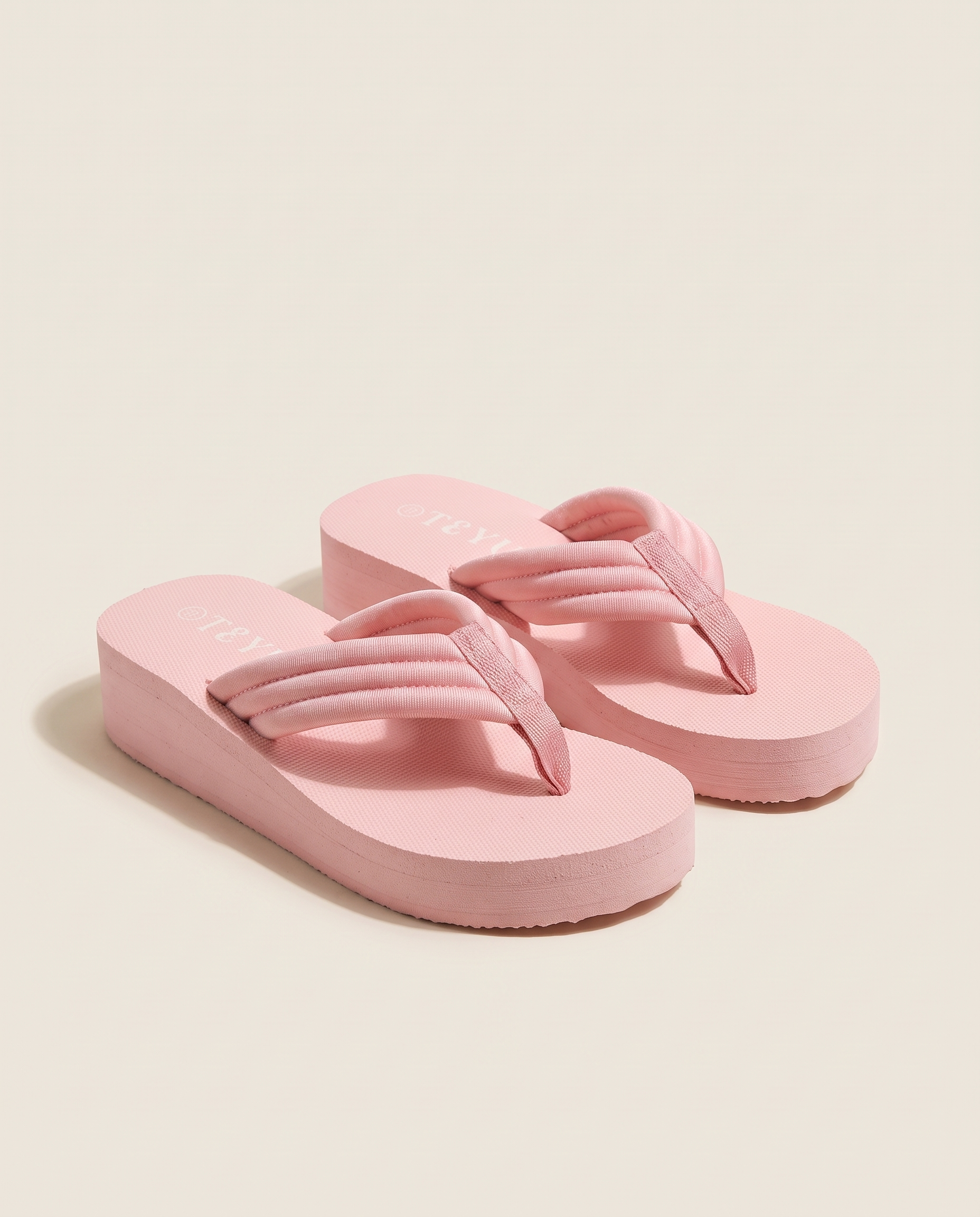 Faye Comfortable Everyday Flat Flip-Flops — Pink variant