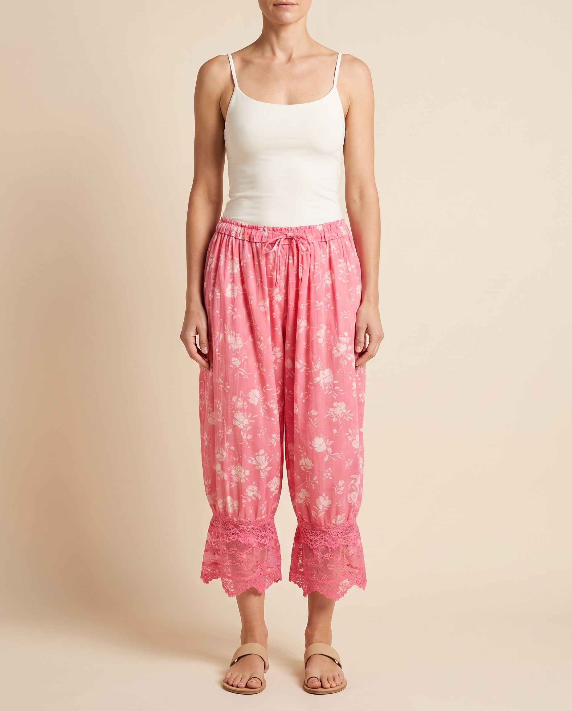 Floral Lace Lantern Trousers – Print E front