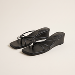 Freya Elegant Leopard-Print Wedge Flip-Flops — Black variant