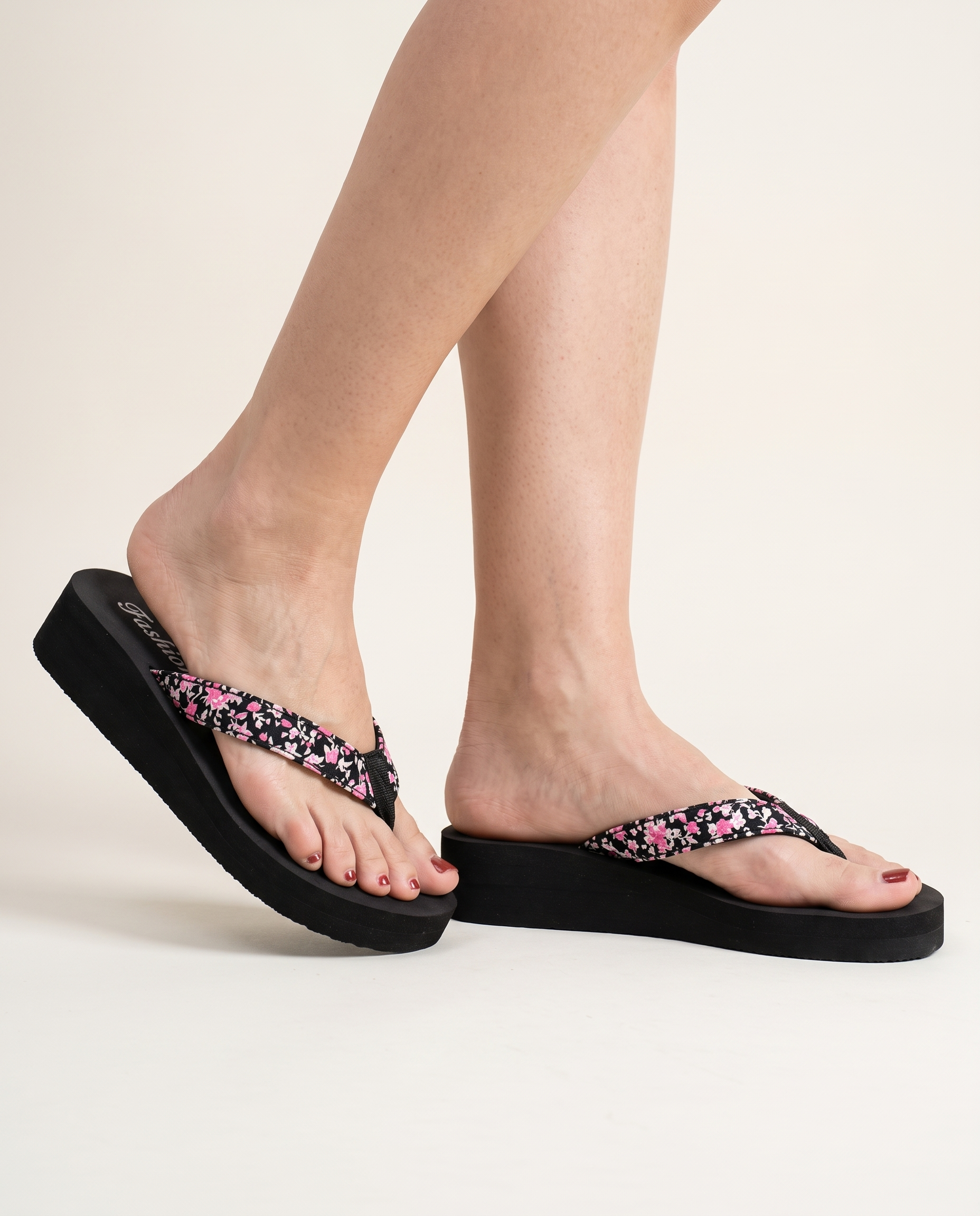 Greta Comfortable Floral Everyday Flip-Flops — Australian studio lifestyle view