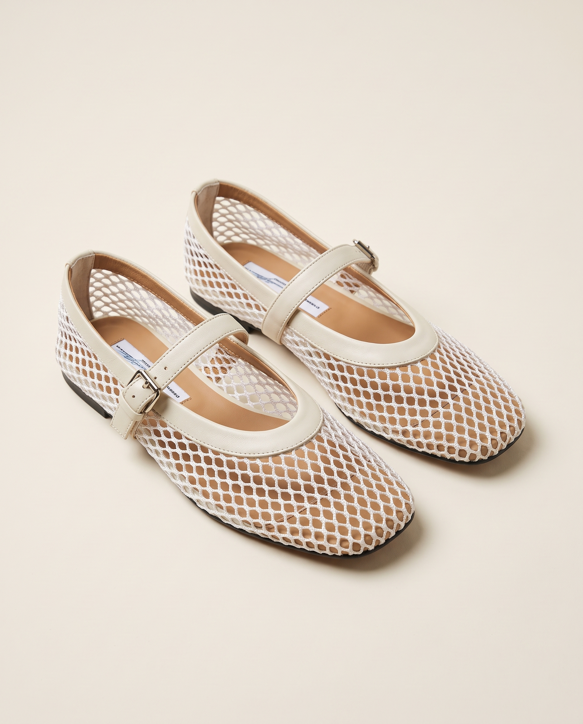 Inez Comfortable Mesh Flat Sandals — hero view
