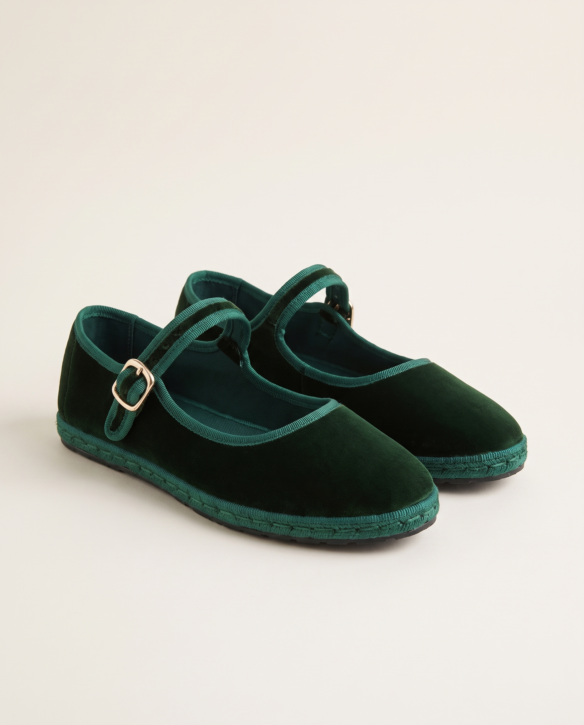 Paloma Classic Velvet Ballet Flats — Green variant