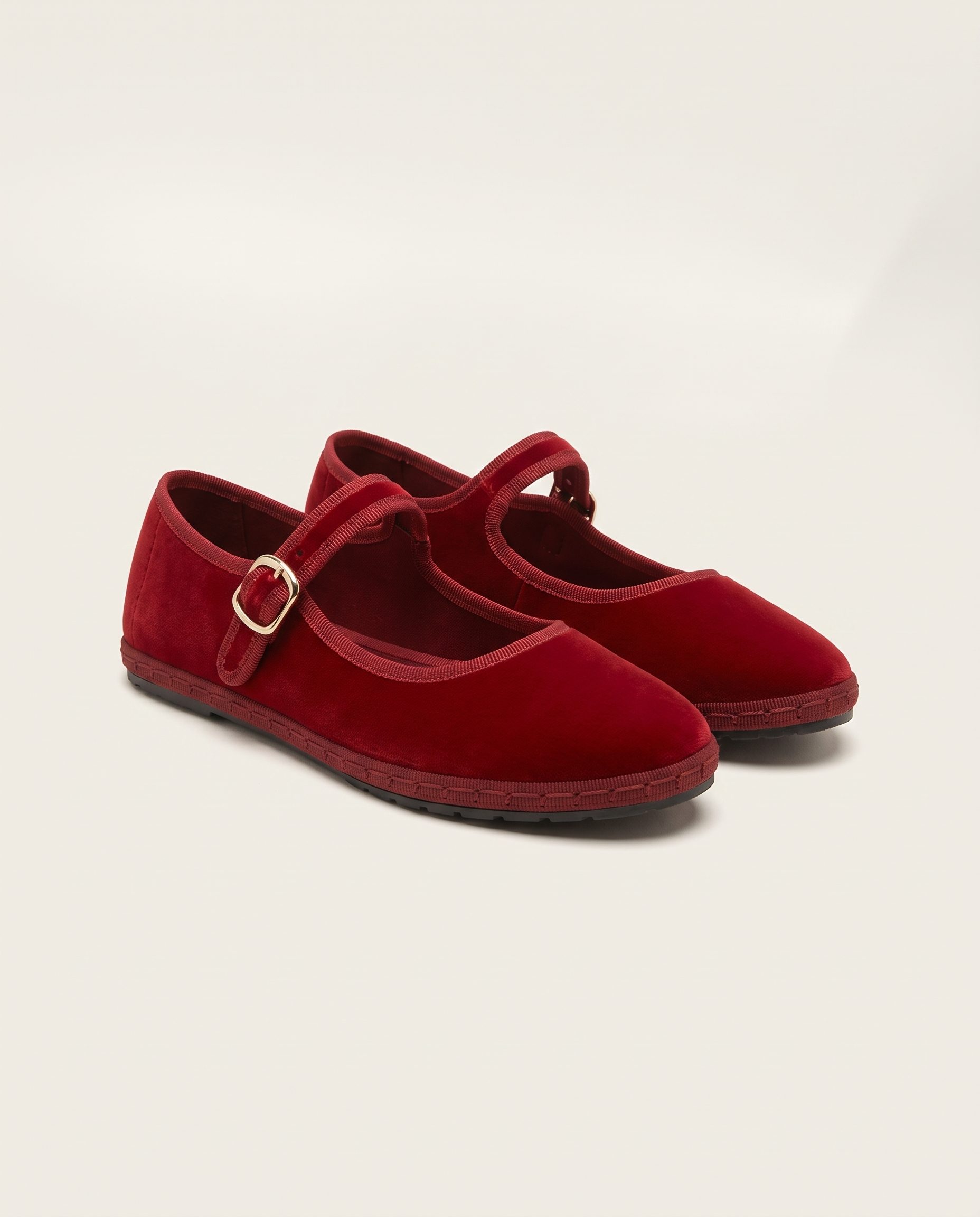 Paloma Classic Velvet Ballet Flats — Red variant
