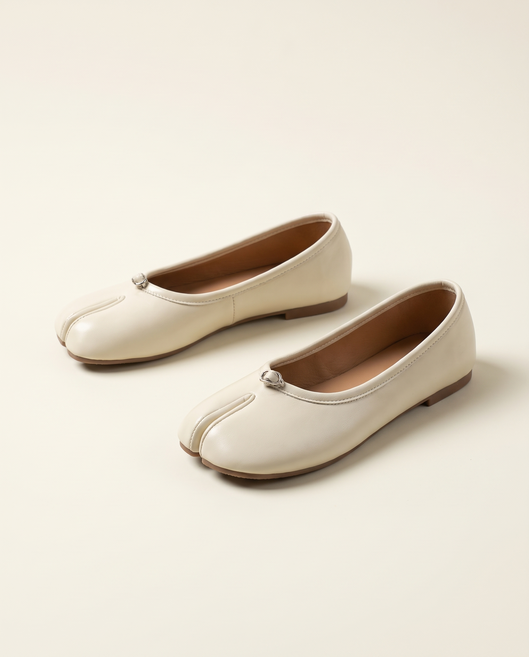 Quinn Comfortable Flat Everyday Loafers — side view