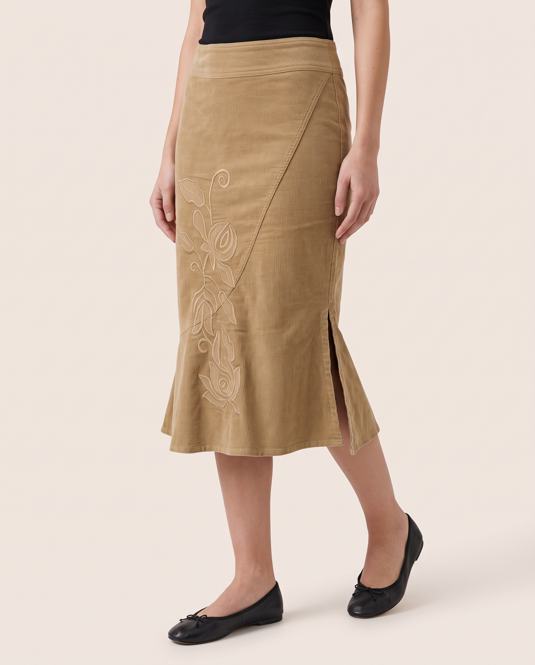 Printed Side-Split Midi Skirt — Studio angle Khaki — cadrage produit