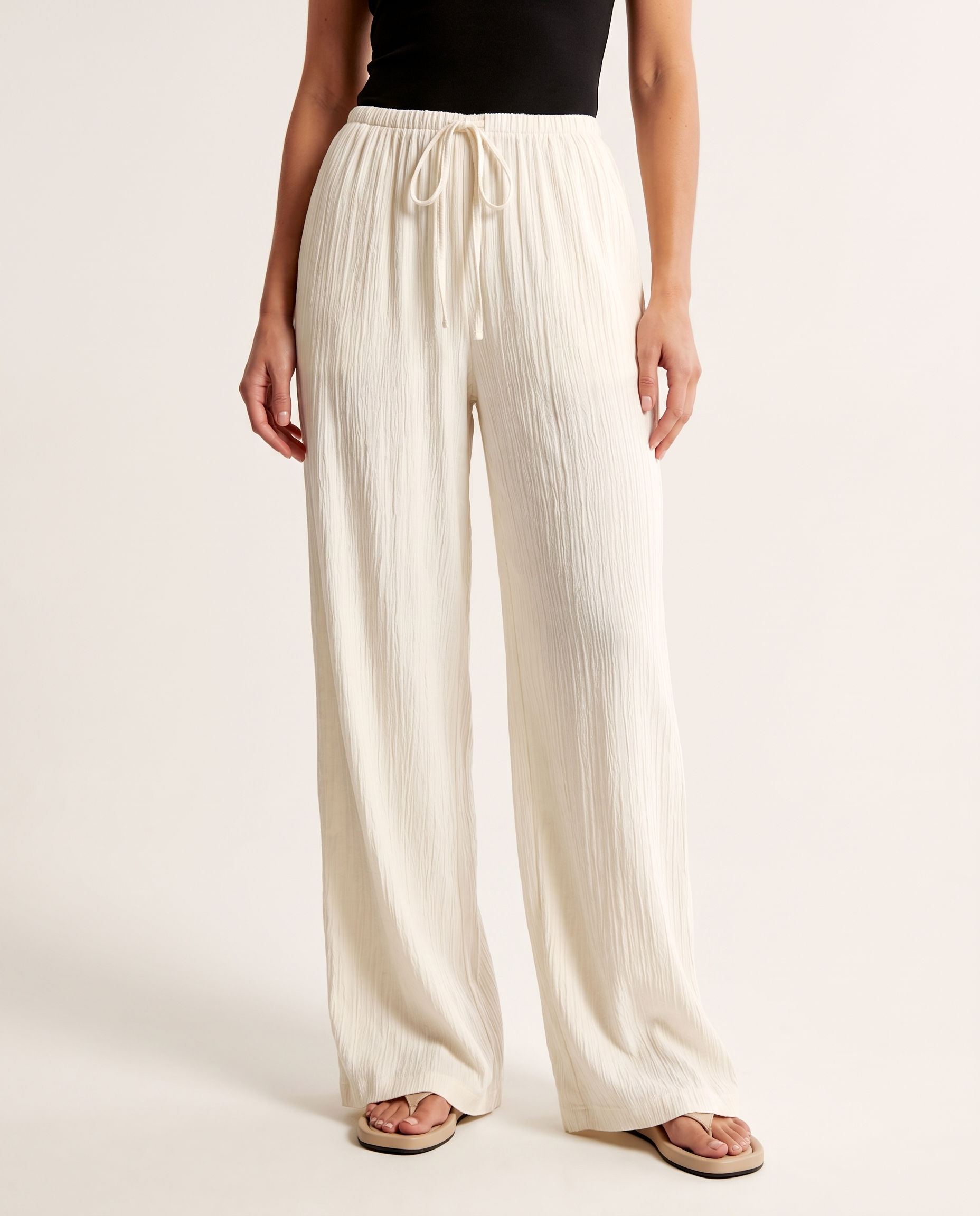 Pleated Wide Leg Trousers with High Waist – primary product view