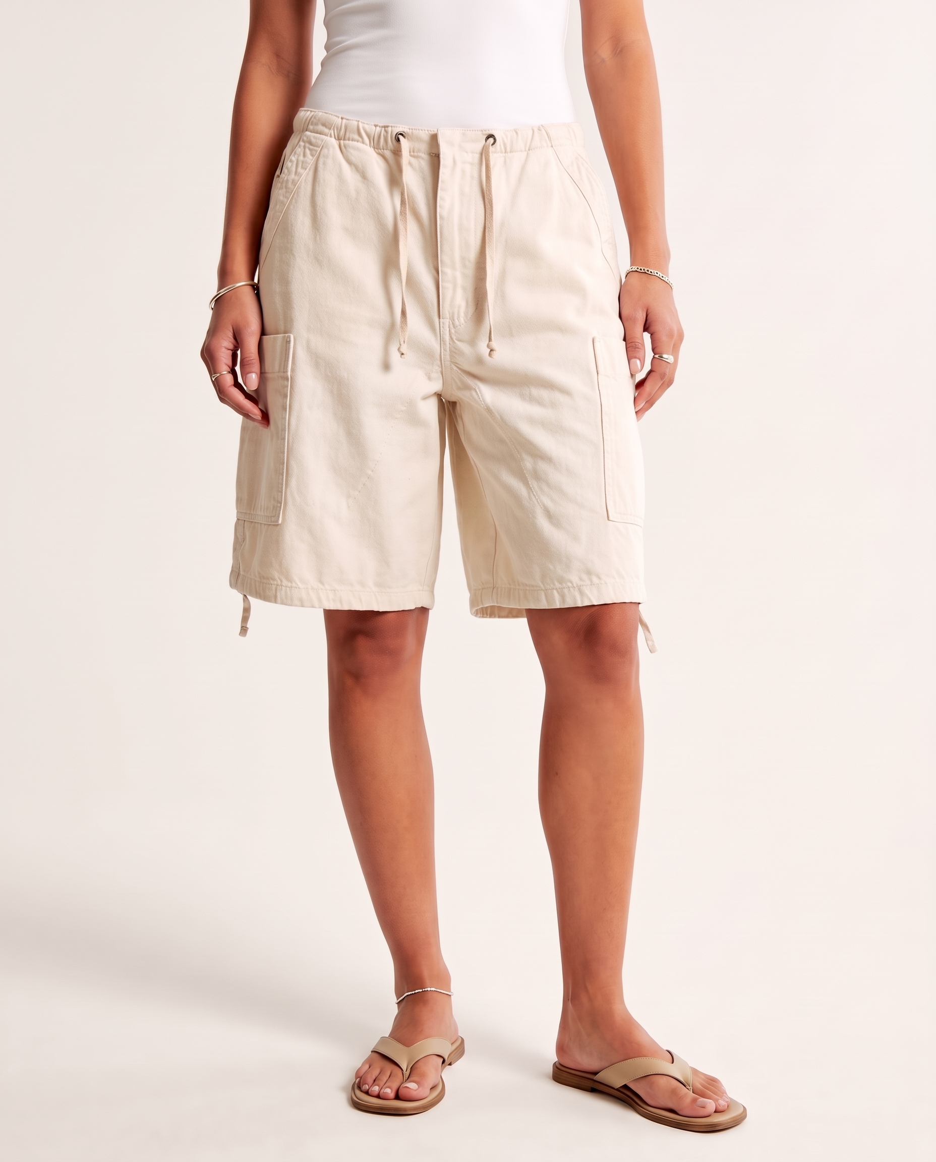 Relaxed Cargo Denim Shorts with Low Rise – primary product view