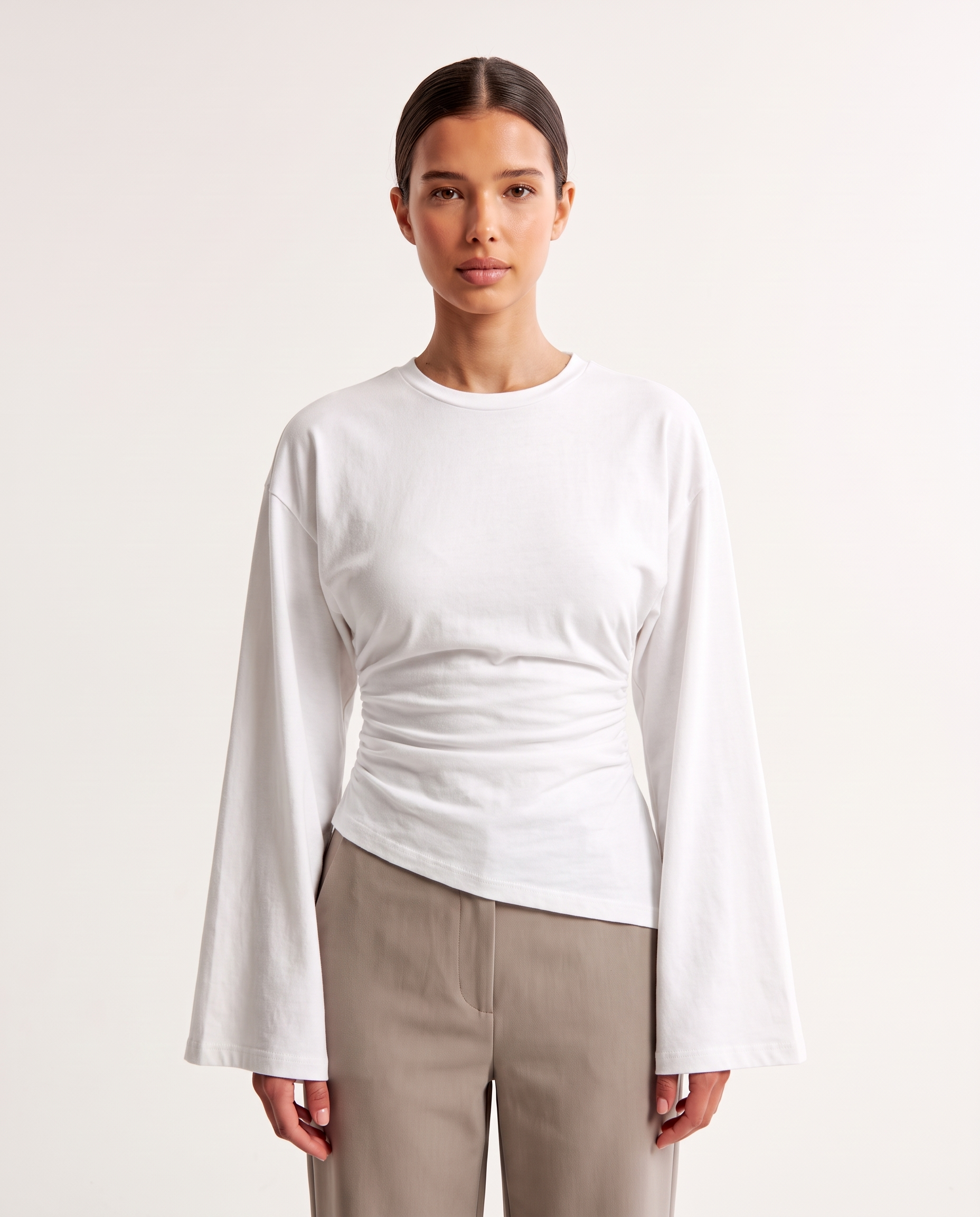 Slim Fit Long Sleeve Crop Top with Crew Neck – product detail view 3