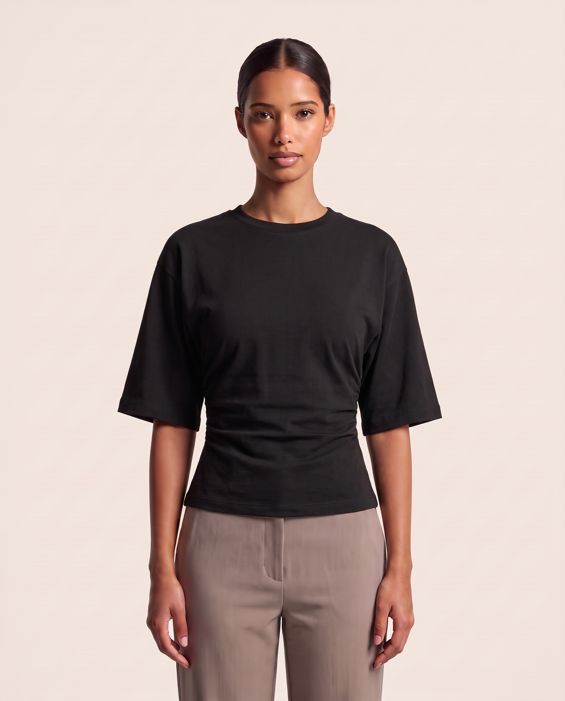 Relaxed Crop T Shirt with Crew Neck – product detail view 3