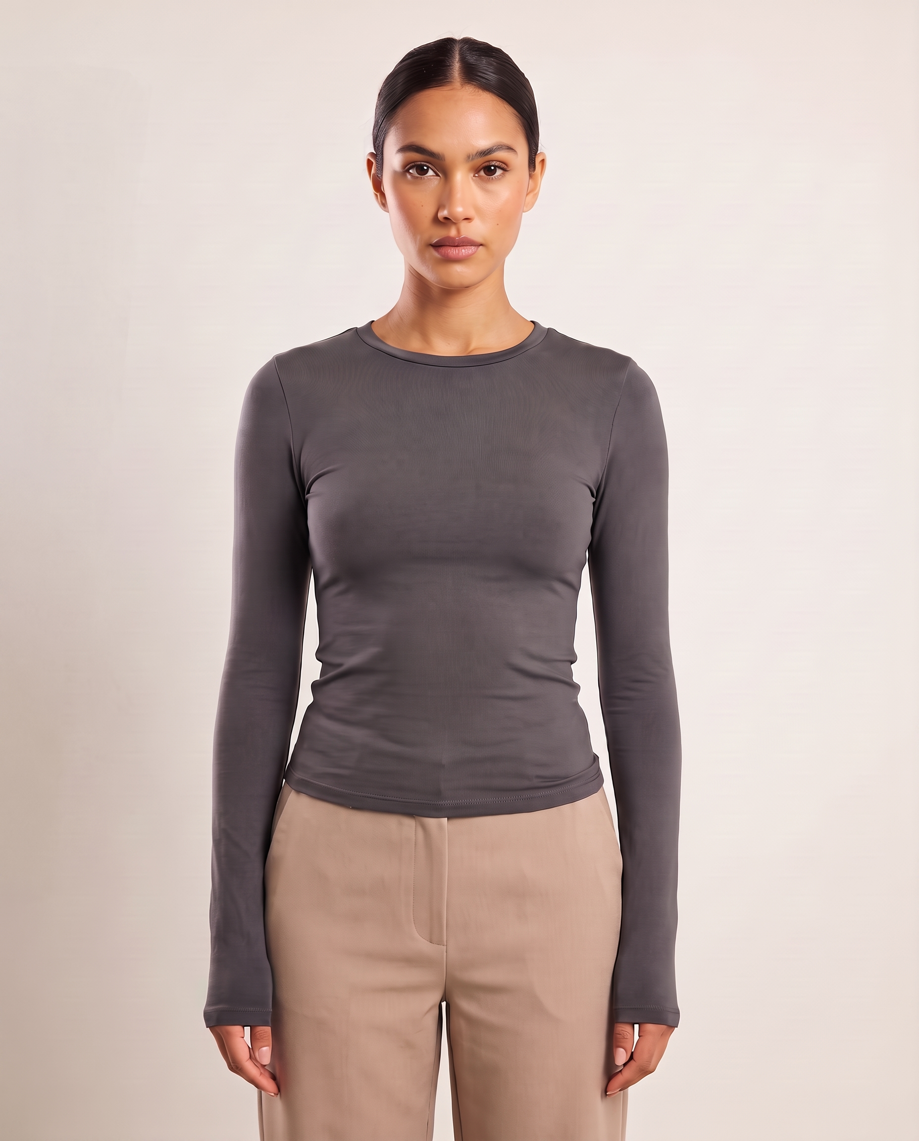 Long Sleeve Basic Top with Regular Fit – product detail view 4