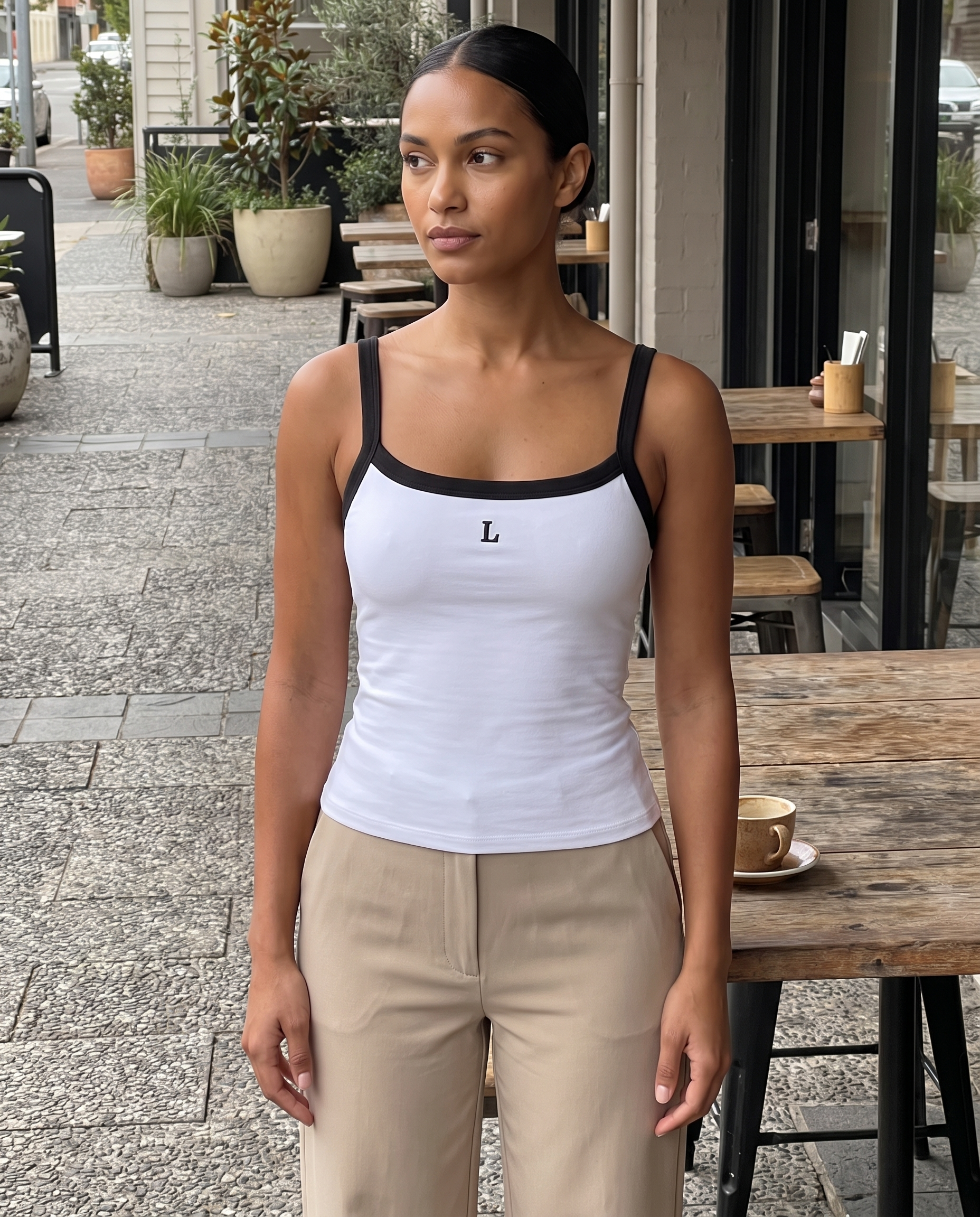 Contrast Trim Crop Tank Top with Square Neck – product detail view 1