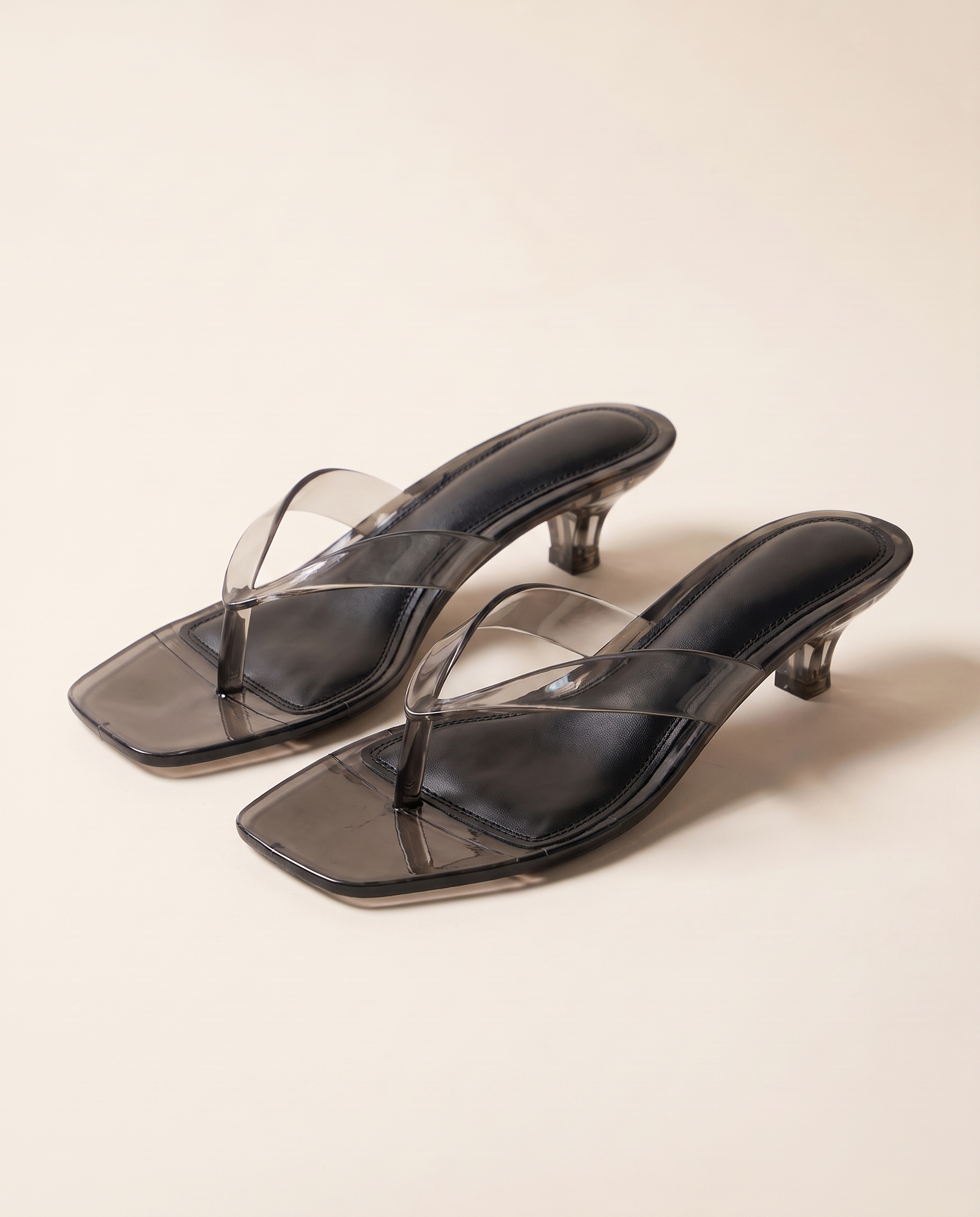 Black square toe thong kitten heel sandals, matching pair