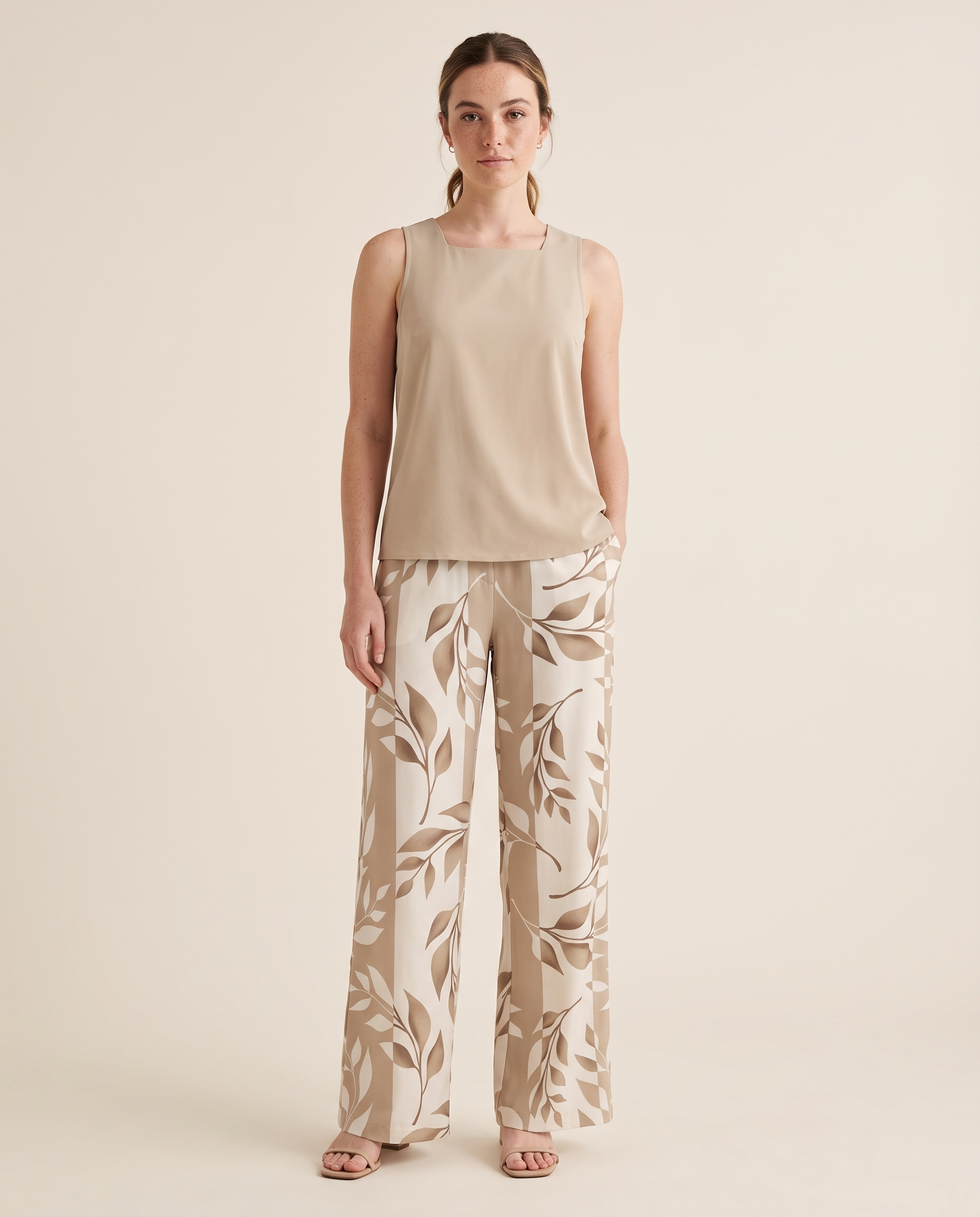 Rue Relaxed Sleeveless Two-Piece Trouser Set – front