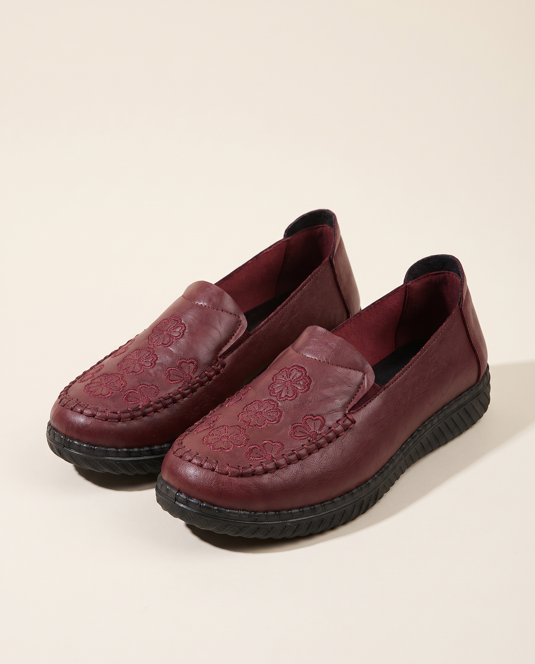 Xanthe Comfortable Slip-On Flat Loafers — HK222-Red variant